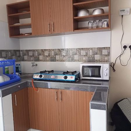 Lovely 1 Bedroom In Bamburi With Reliable Wifi Mombasa Esterno foto