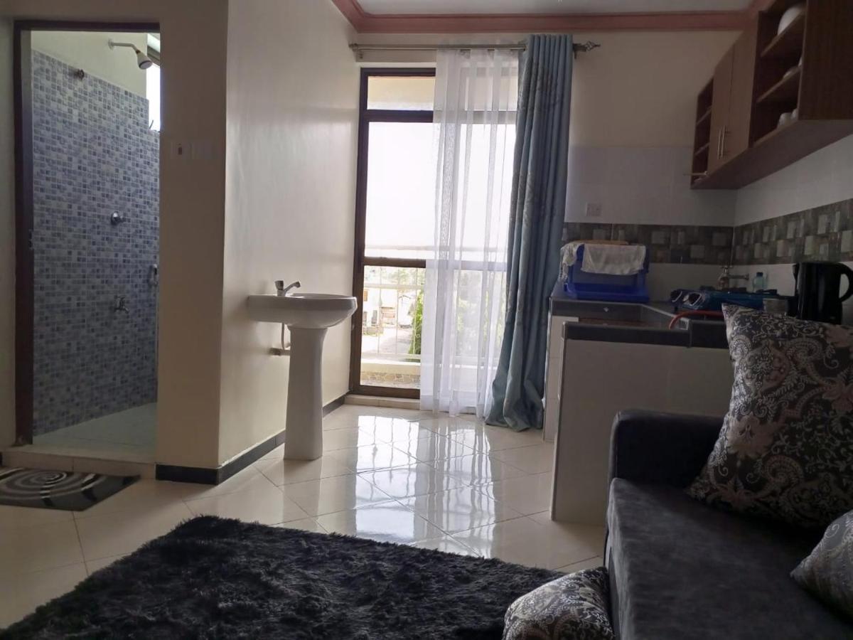 Lovely 1 Bedroom In Bamburi With Reliable Wifi Mombasa Esterno foto