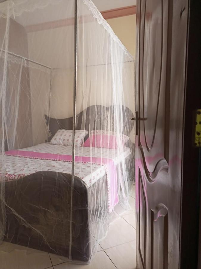Lovely 1 Bedroom In Bamburi With Reliable Wifi Mombasa Esterno foto